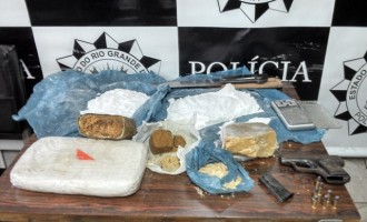 Polícia descobre depósito de drogas