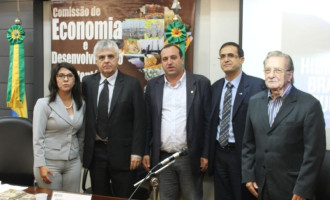 Vereadores Pelotenses marcam presença na Assembléia para discutir Hidrovia Brasil-Uruguai