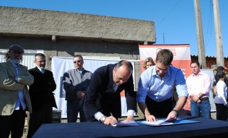 UCPel e Prefeitura assinam convênio para regularização fundiária do Dunas