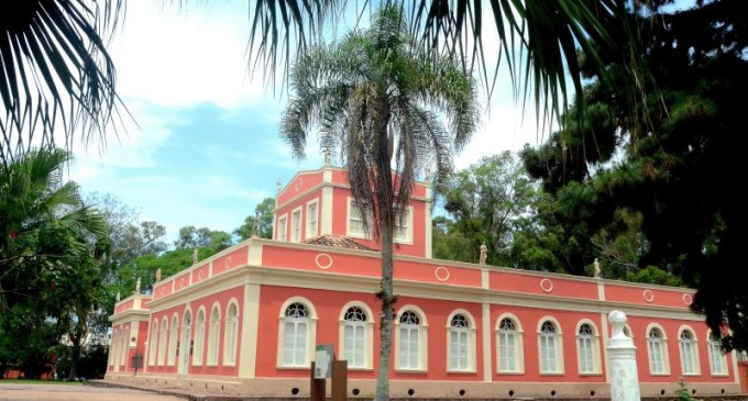 BARONESA : Museu segue fechado por medidas de segurança