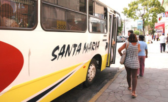 Polícia: Mulheres assaltadas  em paradas de ônibus