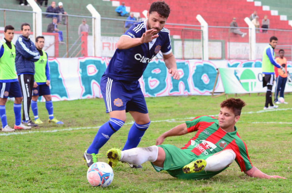 São Paulo 1 x 0 Pelotas – Estádio Aldo Dapuzzo (Rio Grande) – Fotos: Fabio Dutra/Jornal Agora