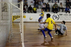 Público salonista deverá comparecer em bom número para prestigiar a competição da Liga Pelotense de Futsal  FOTO: Leandro Lopes/Especial DM