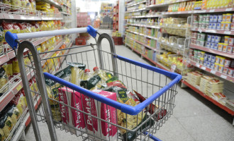 Supermercados elevam preços e encarecem custo de vida