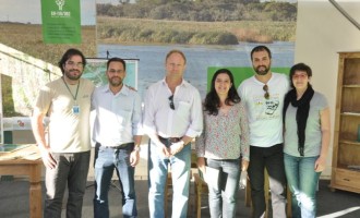 Material sobre fauna da região é lançado na Feira do Livro