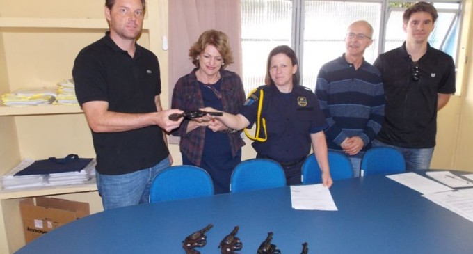 Guarda Municipal recebe doação de armas