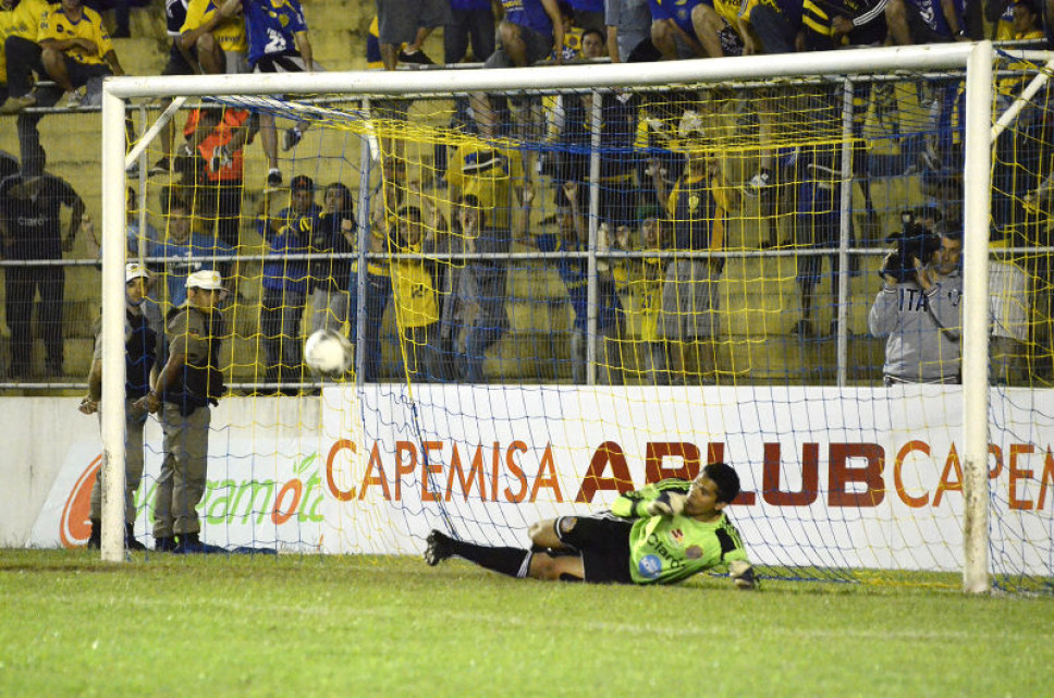 Pelotas 1 x 1 Inter (Penaltis : 7 x 6) – Final Supercopa Gaúcha – Estádio Boca do Lobo – Fotos: Alisson Assumpção/DM