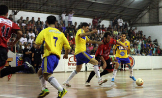 SEMIFINAL NO FUTSAL: Pelotas e Dunas iniciam duelo