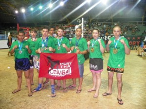 Atletas da Muay Thai Combat participam do Brasileiro no Rio  Foto: Divulgação/DM 