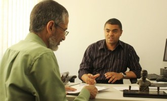 Reunião na defensoria encerra atividades do Comitê da Regularização Fundiária em 2013