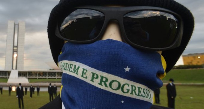 Máscaras serão proibidas em manifestações públicas em Pelotas
