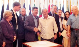 PSDB e DEM oficializam união 2014