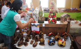 Usuárias e voluntárias da Aapecan Pelotas terão acesso a carteira de artesã