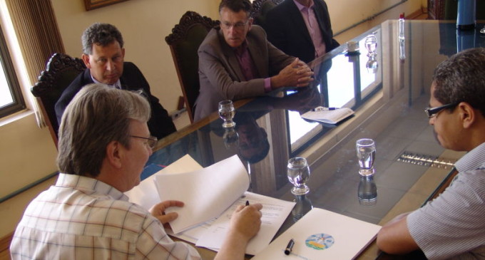UFPel firma convênio com prefeituras para elaboração de planos municipais de saneamento