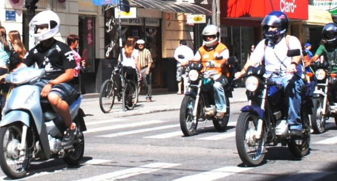 Programa Gaúcho de Microcrédito lança linha para motoboys com recursos de R$ 3 milhões