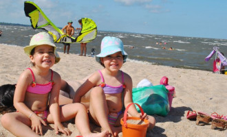 Pais devem reforçar cuidados com os filhos durante o verão