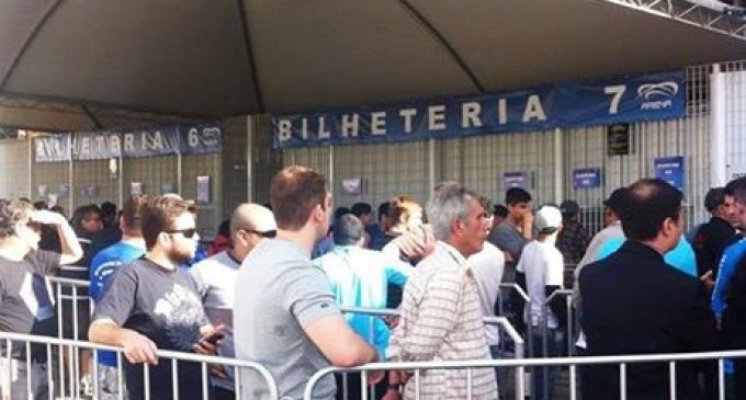Esgotada a venda de ingressos para a torcida do Brasil de Pelotas nas bilheterias da Arena do Grêmio