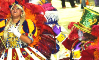 Desfiles para todas as idades marcam o 3° dia do Carnaval