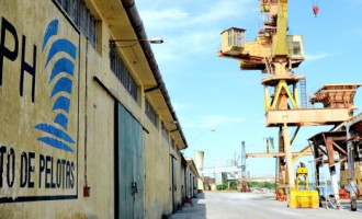 PRODUÇÃO : Celulose Riograndense pode utilizar Porto de Pelotas