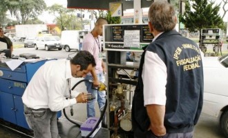 FISCALIZAÇÃO : Lacradas bombas de dois postos de combustíveis