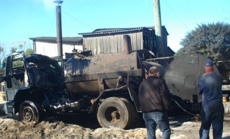 EXPLOSÃO ATINGE USINA DE ASFALTO E DESTROI CAMINHÃO