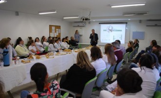 UFPel: Café com a Direção aborda cuidados materno-infantis