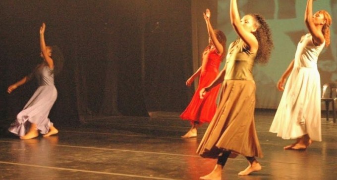 Oficinas e mostra coreográfica no Dia Internacional da Dança