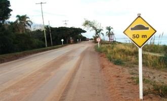 Ministro recebe projeto para pavimentar avenida na Colônia Z-3