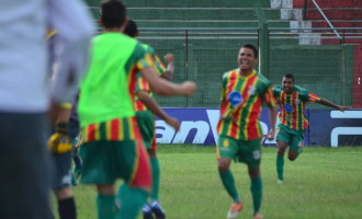 Farroupilha erra no toque final, faz só oito gols em nove jogos e fica sem contratar atacante