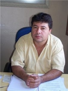 PRESIDENTE Luciano Viegas convoca ex-trabalhadores 