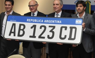 Placa para carros terá modelo único no Mercosul