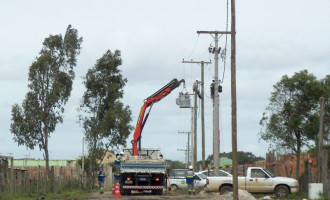 Rede elétrica reforçada pela CEEE no Barro Duro