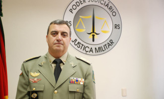 Coronel Fábio é empossado na Justiça Militar