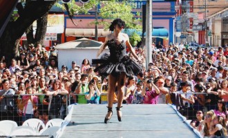 ORGULHO GAY :  Associação realiza Parada domingo na Avenida
