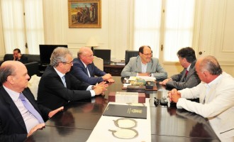 Sartori recebe representantes da indústria gaúcha e reitera disposição ao diálogo