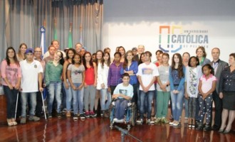 JOVEM APRENDIZ  : UCPel lança curso profissionalizante