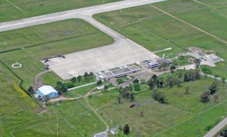 Ministro Padilha garante prioridade ao aeroporto de Pelotas