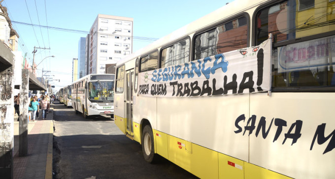 TRANSPORTE : Rodoviários exigem segurança