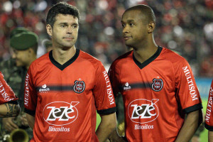 ZAGUEIRO Cirilo(D) e Fernando Cardozo não estarão juntos nos primeiros jogos do Xavante
