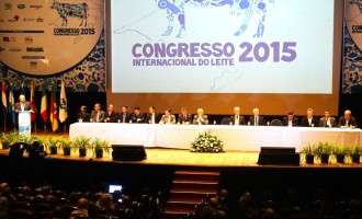 FIERGS : Congresso Internacional do Leite é aberto