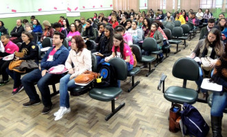 EDUCAÇÃO : Saberes e sabores da sala de aula