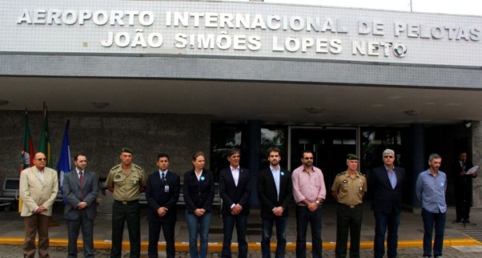 AEROPORTO : Nome homenageia escritor pelotense