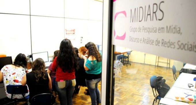 UCPEL : MIDIARS inaugura laboratório