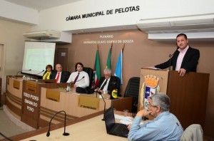 DIRETOR, Malízia Cabral, esteve no Legislativo Municipal