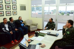 REUNIÃO Câmara Exército