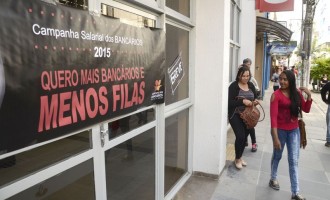SEM ACORDO : Bancários garantem greve com piquetes nas agências