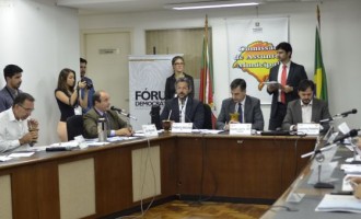 RODOVIAS DA REGIÃO  : Lideranças municipais cobram término de obras asfálticas