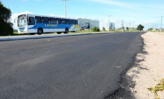 Asfalto na Av. Adolfo Fetter : Equipes recuperam trecho entre as Avenidas Rio Grande do Sul e José Maria da Fontoura