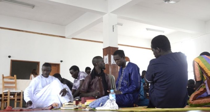 PARÓQUIA SÃO CRISTÓVÃO : Senegaleses realizam celebração muçulmana