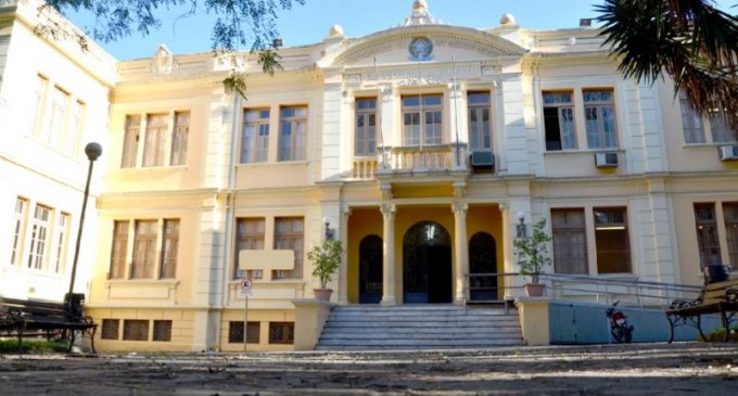 DIREITO BANCÁRIO : Faculdade de Direito da UFPel realiza curso